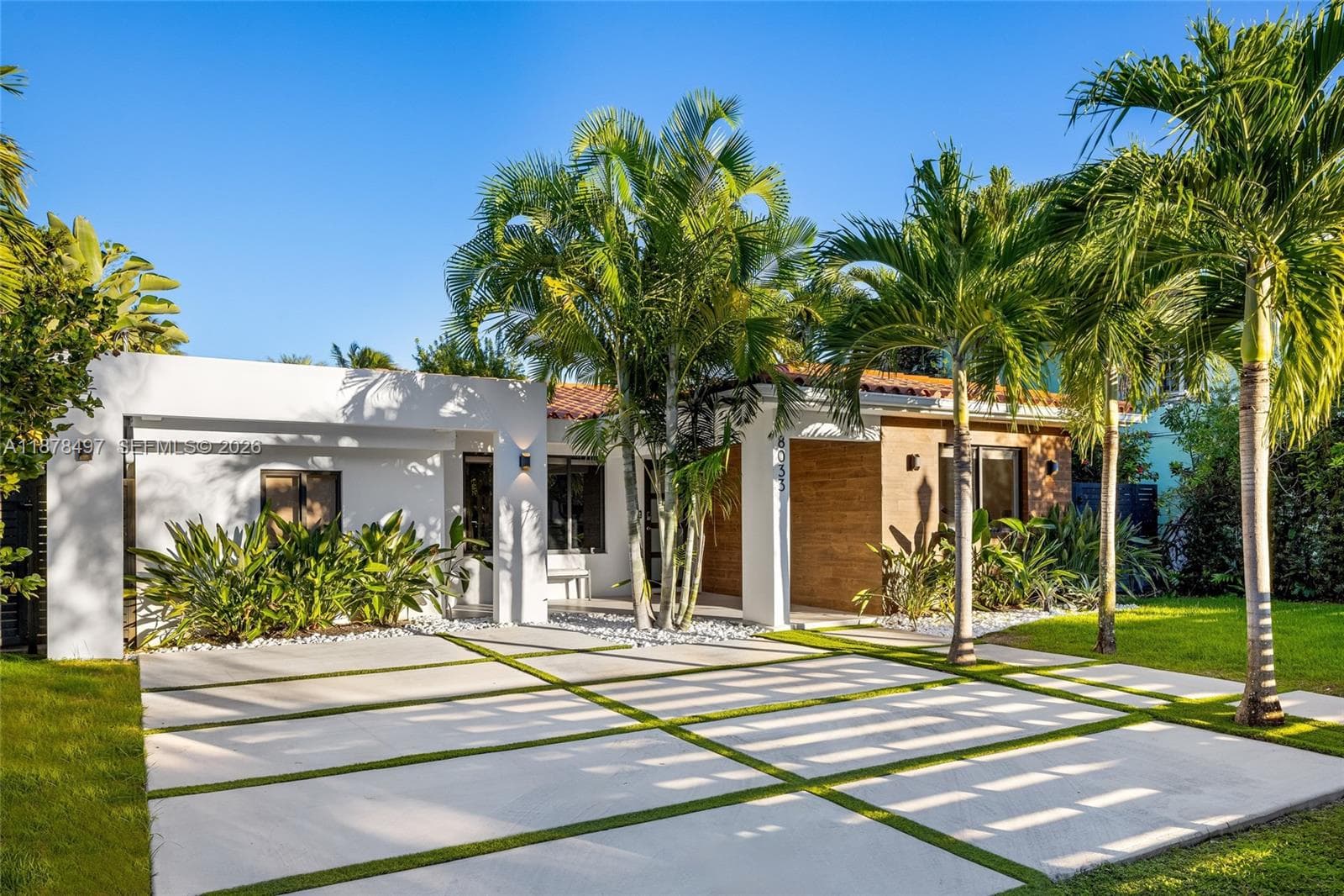 A11878497 — Miami Beach — 3