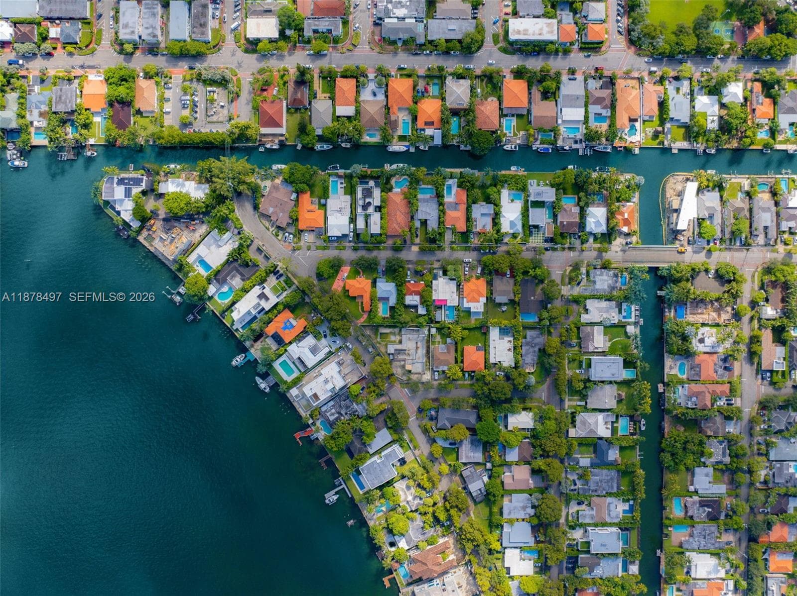 A11878497 — Miami Beach — 69