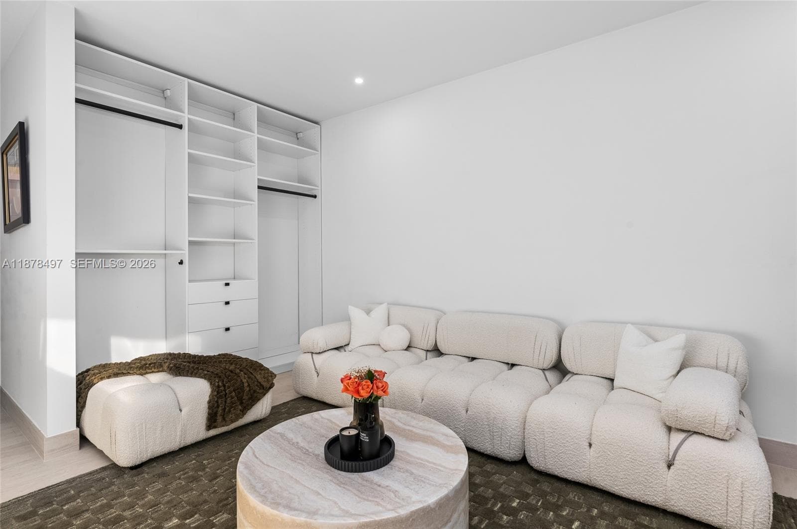 A11878497 — Miami Beach — 33