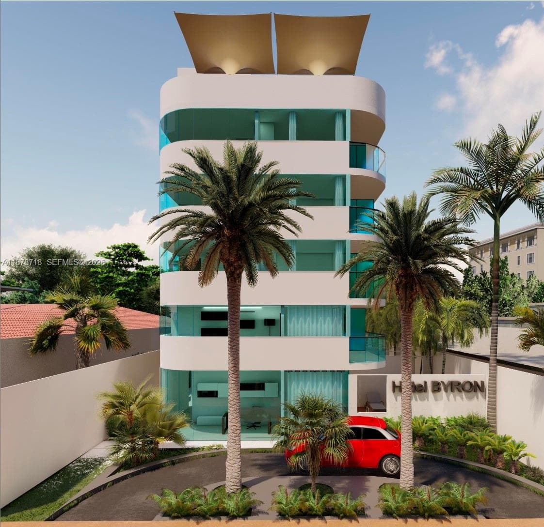 A11878718 — Miami Beach — 13