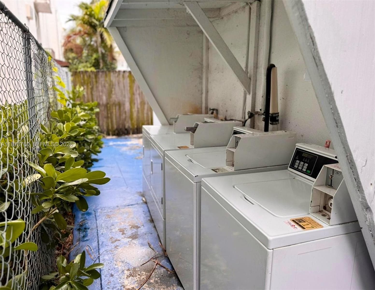 A11878760 — Miami Beach — 6