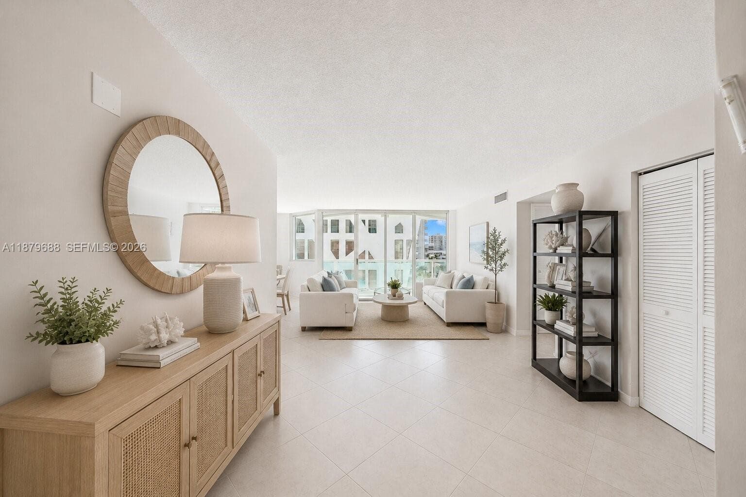 A11879688 — Miami Beach — 3