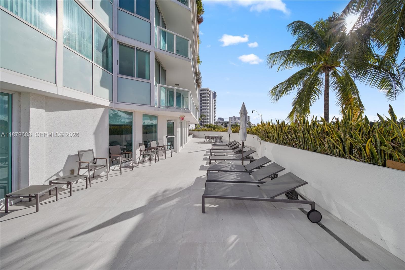 A11879688 — Miami Beach — 24