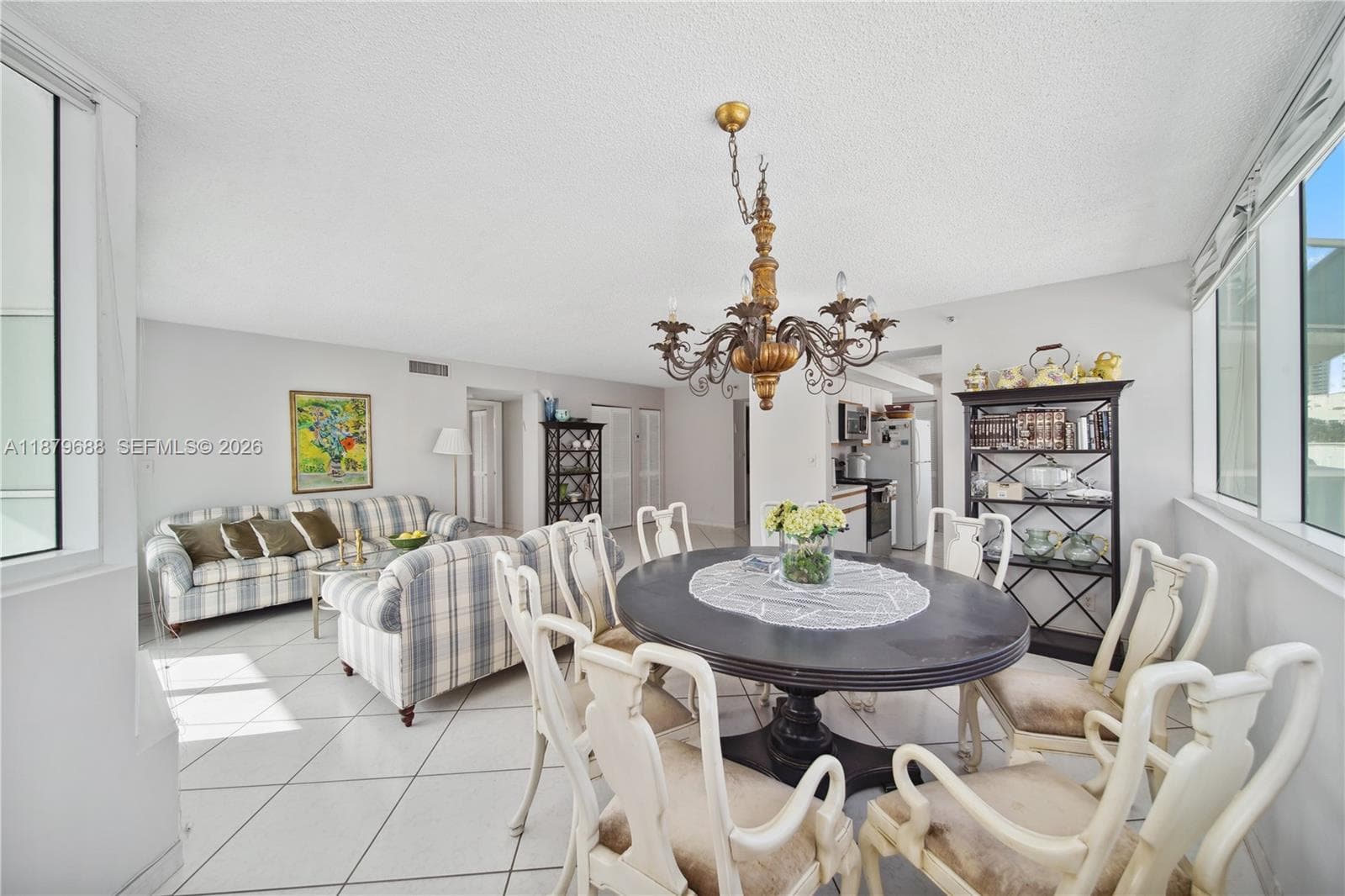 A11879688 — Miami Beach — 10