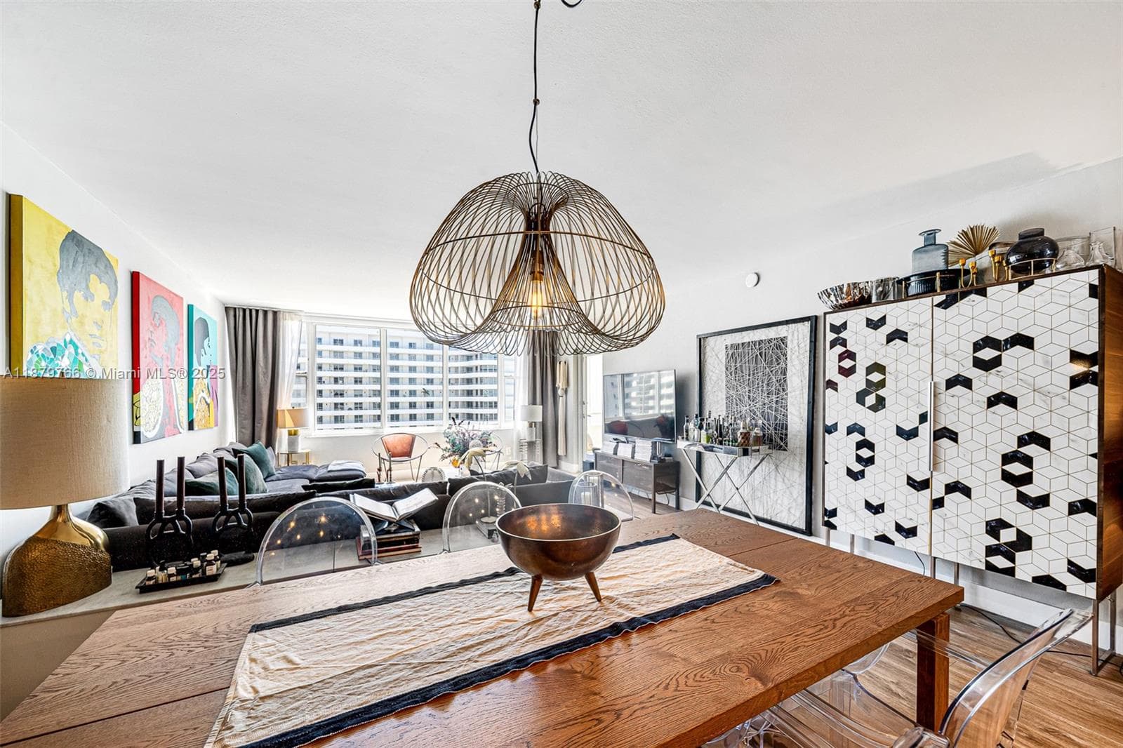 A11879766 — Miami Beach — 6