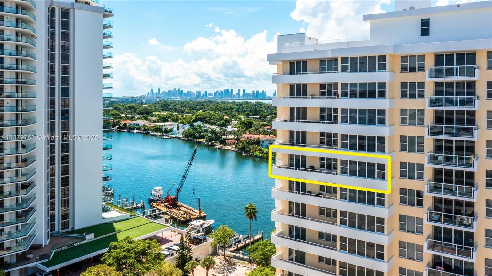 A11879766 — Miami Beach — 46