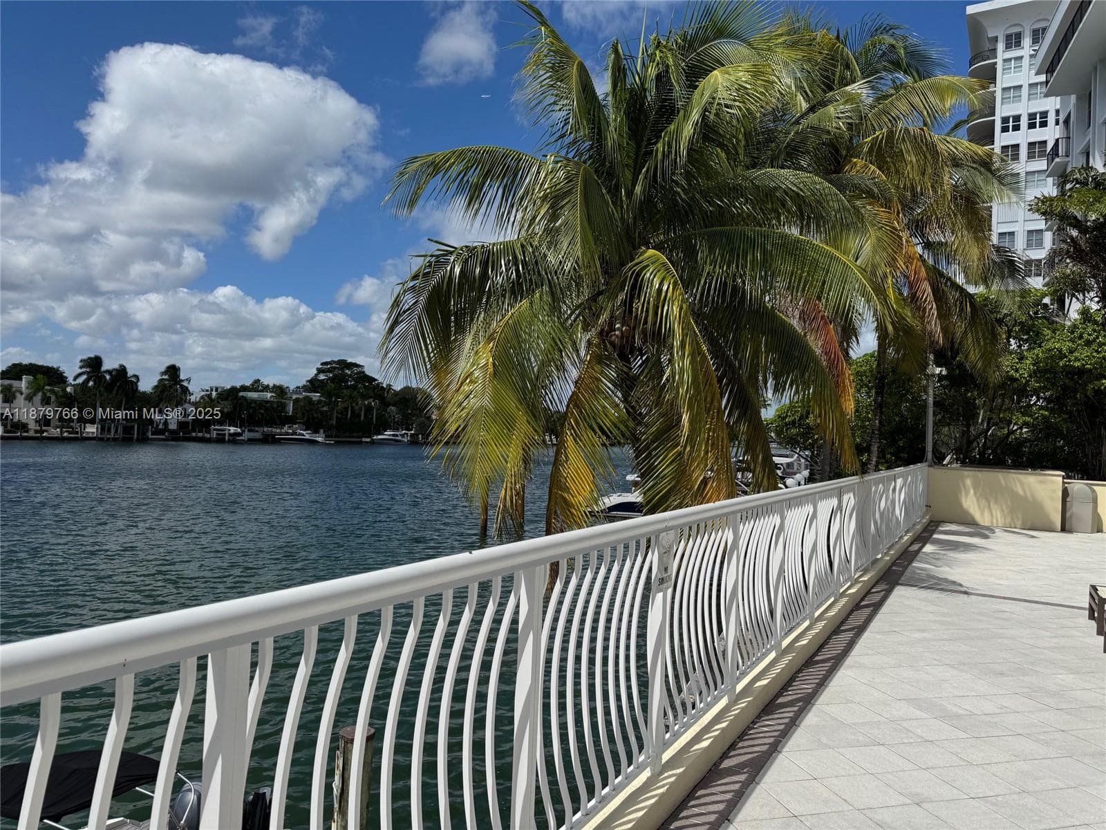 A11879766 — Miami Beach — 63