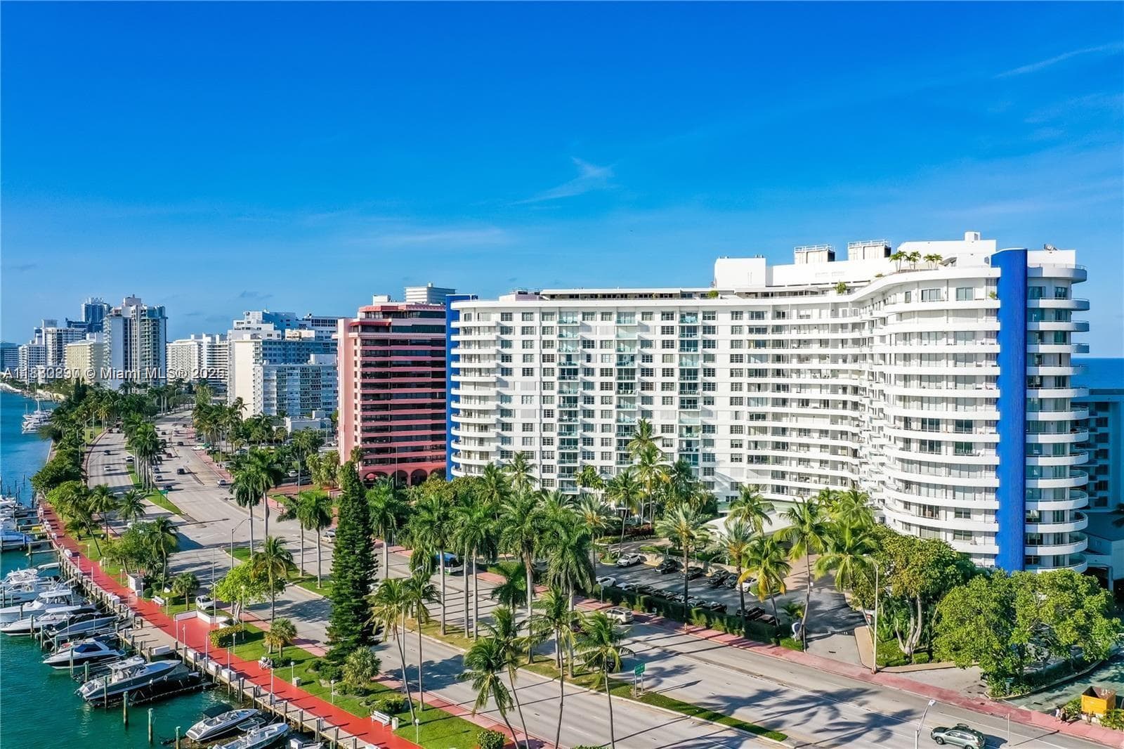 A11880290 — Miami Beach — 27