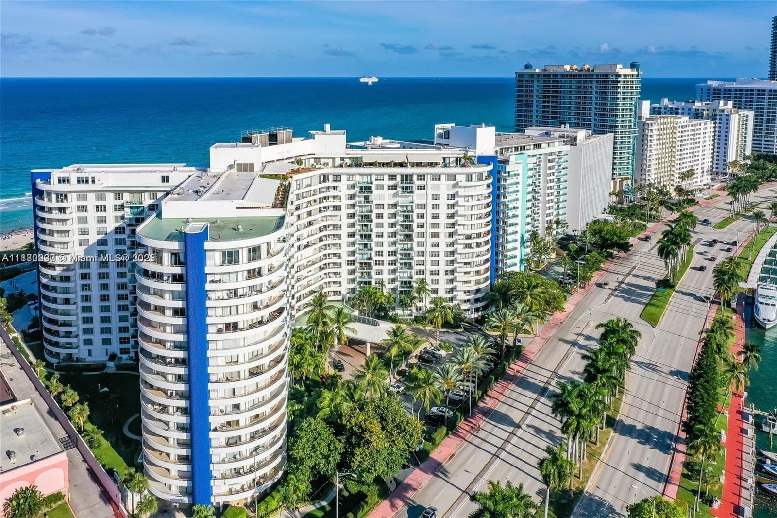 A11880290 — Miami Beach — 28