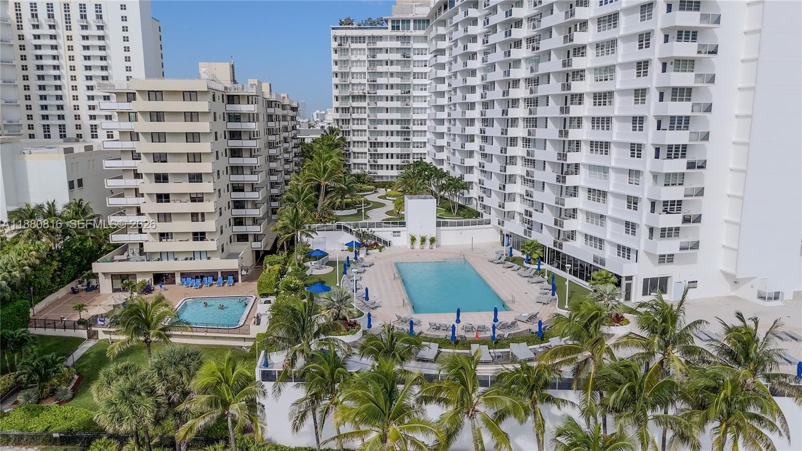 A11880816 — Miami Beach — 52