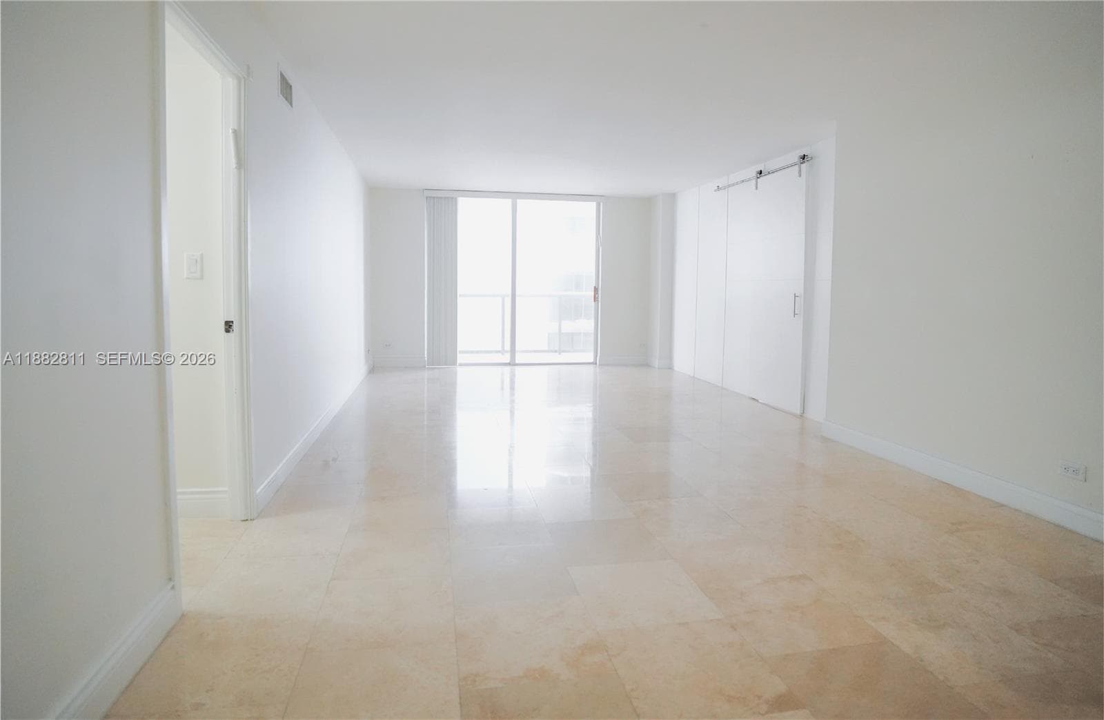 A11882811 — Miami Beach — 5