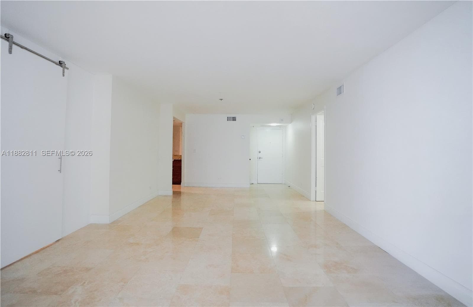 A11882811 — Miami Beach — 8