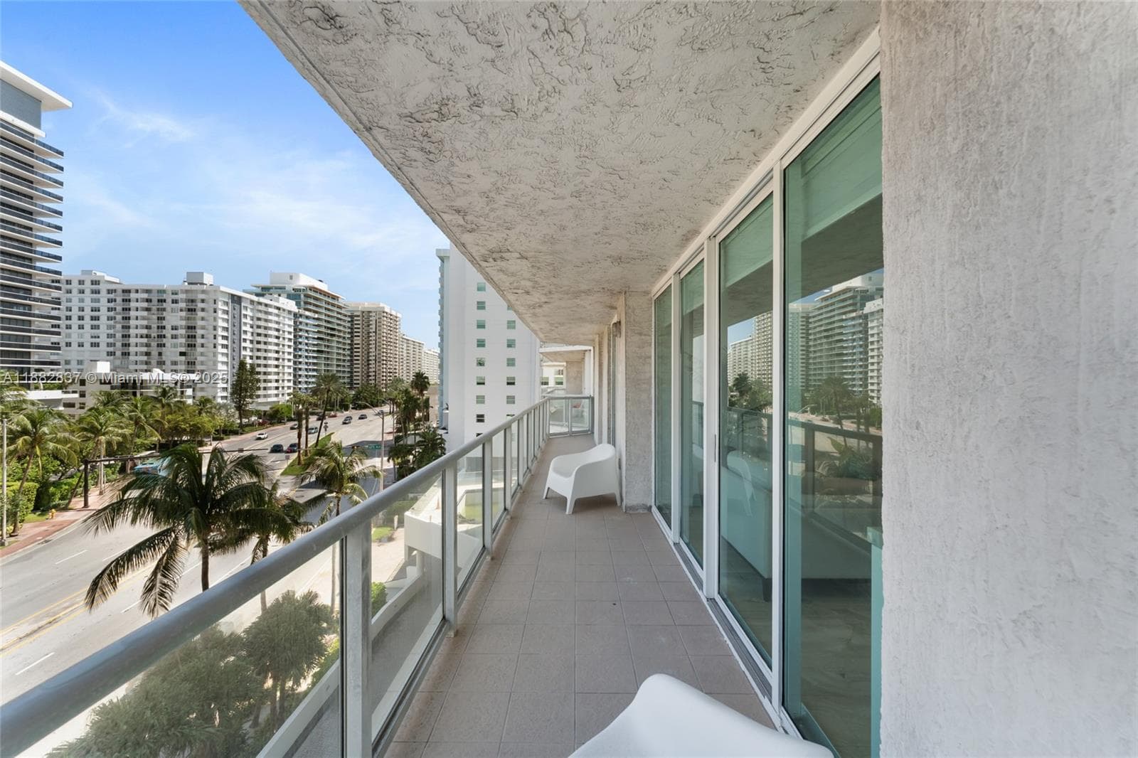 A11882837 — Miami Beach — 7