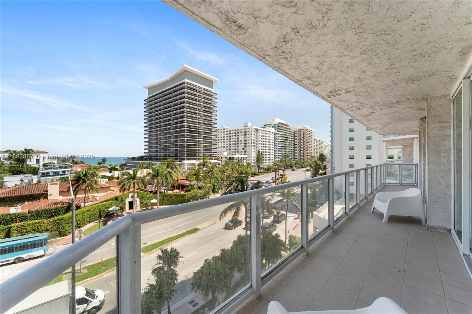 A11882837 — Miami Beach — 8