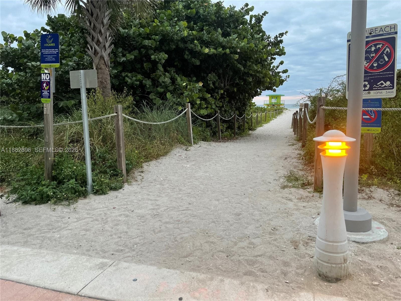 A11882896 — Miami Beach — 27