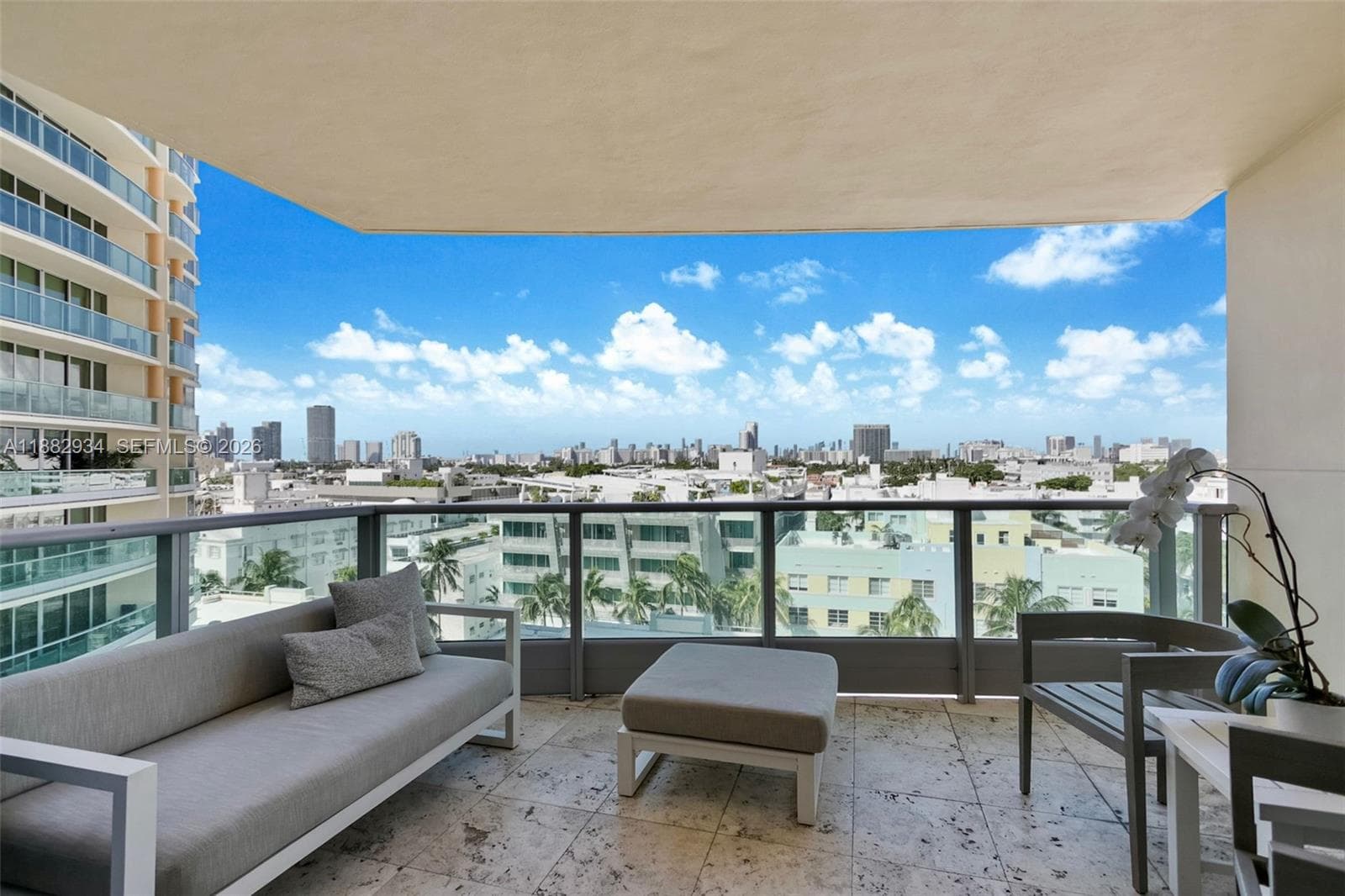 A11882934 — Miami Beach — 11