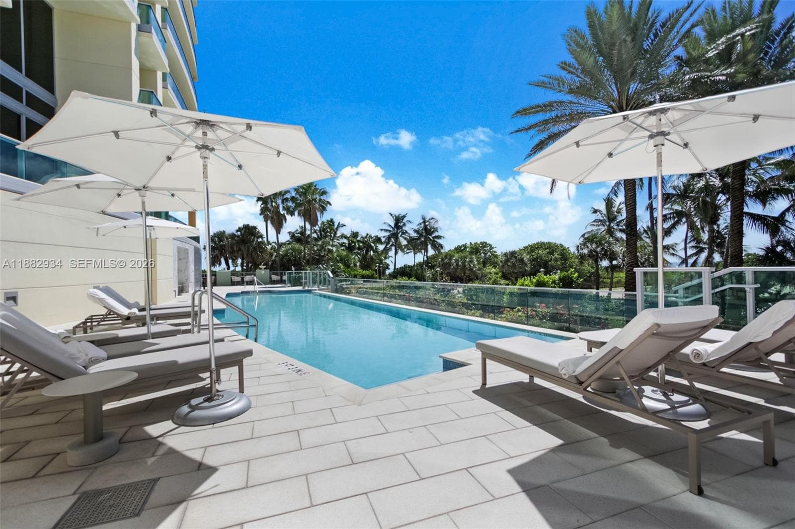 A11882934 — Miami Beach — 39