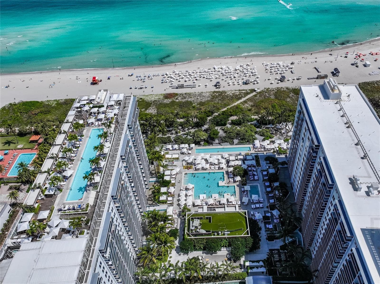 F10528112 — Miami Beach — 14