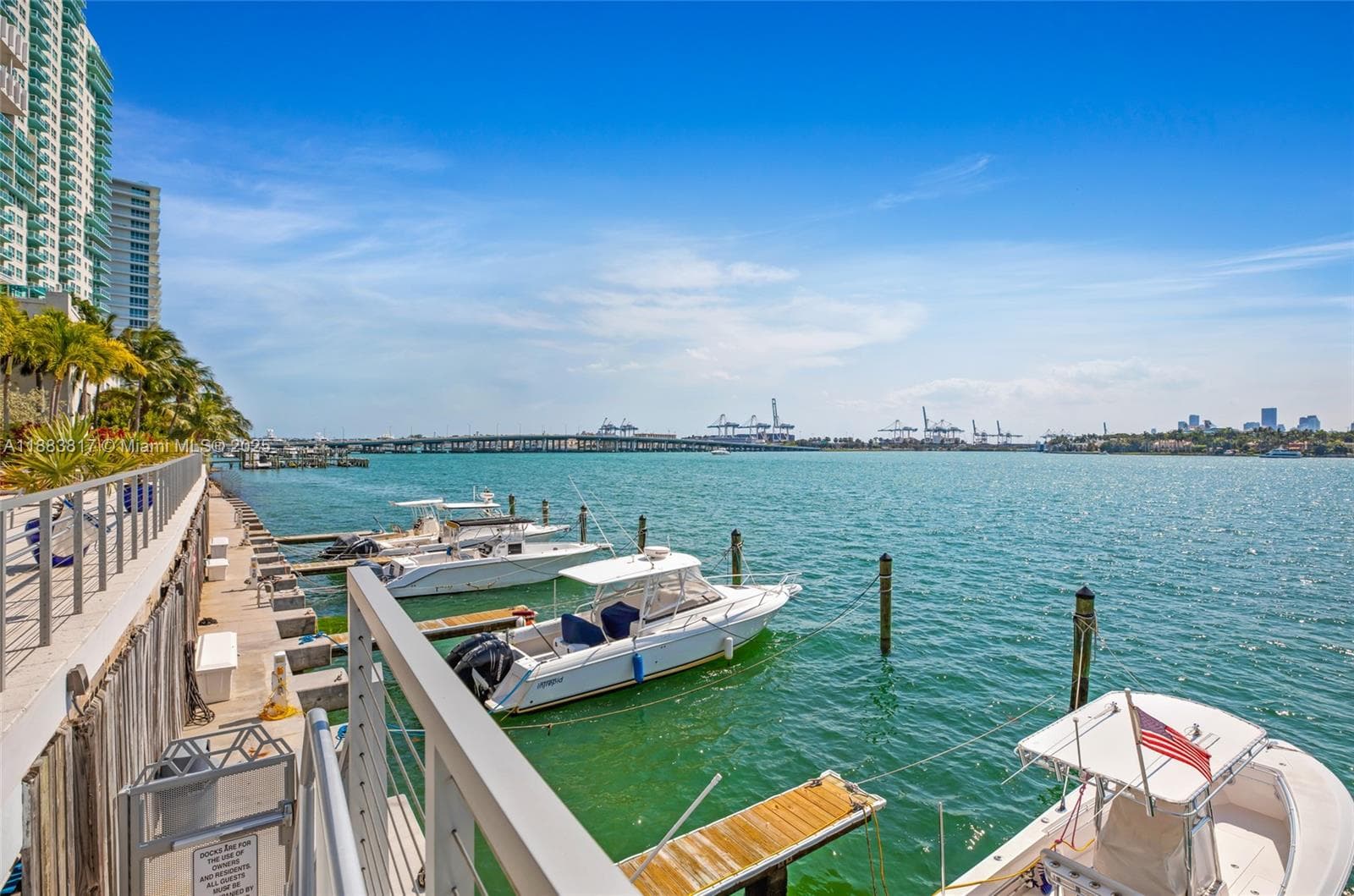 A11883817 — Miami Beach — 28