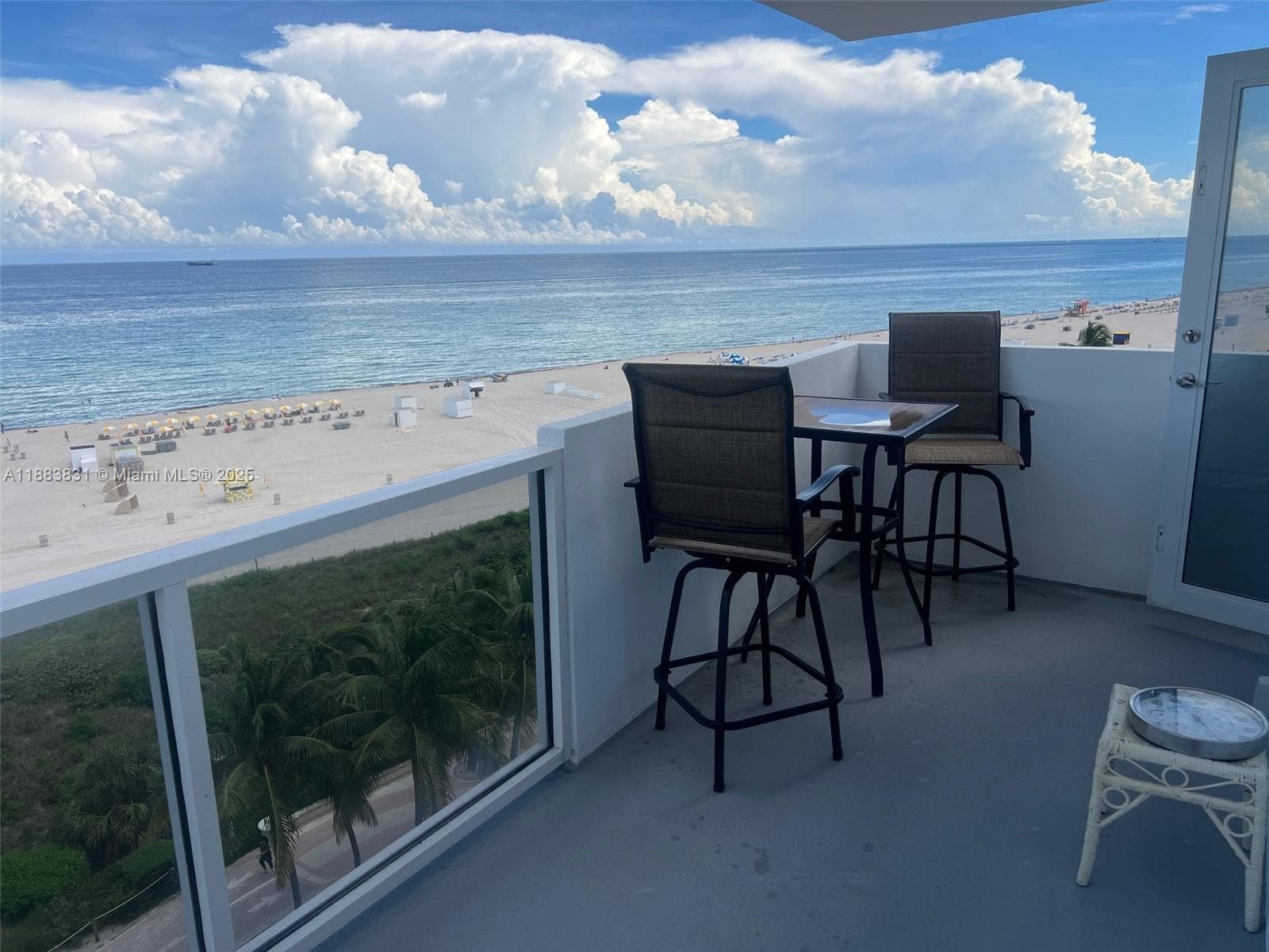 A11883831 — Miami Beach — 2