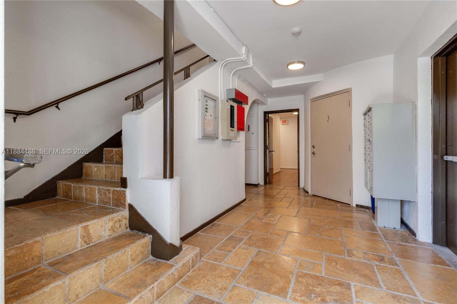 A11884486 — Miami Beach — 5