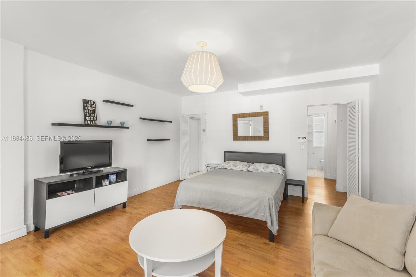 A11884486 — Miami Beach — 10