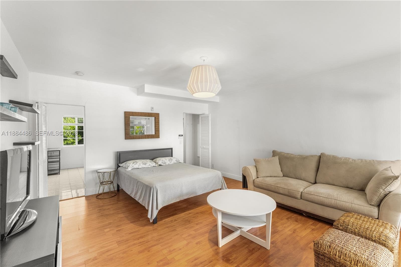 A11884486 — Miami Beach — 8