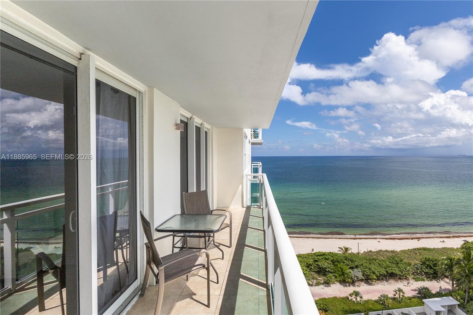 A11885965 — Miami Beach — 2