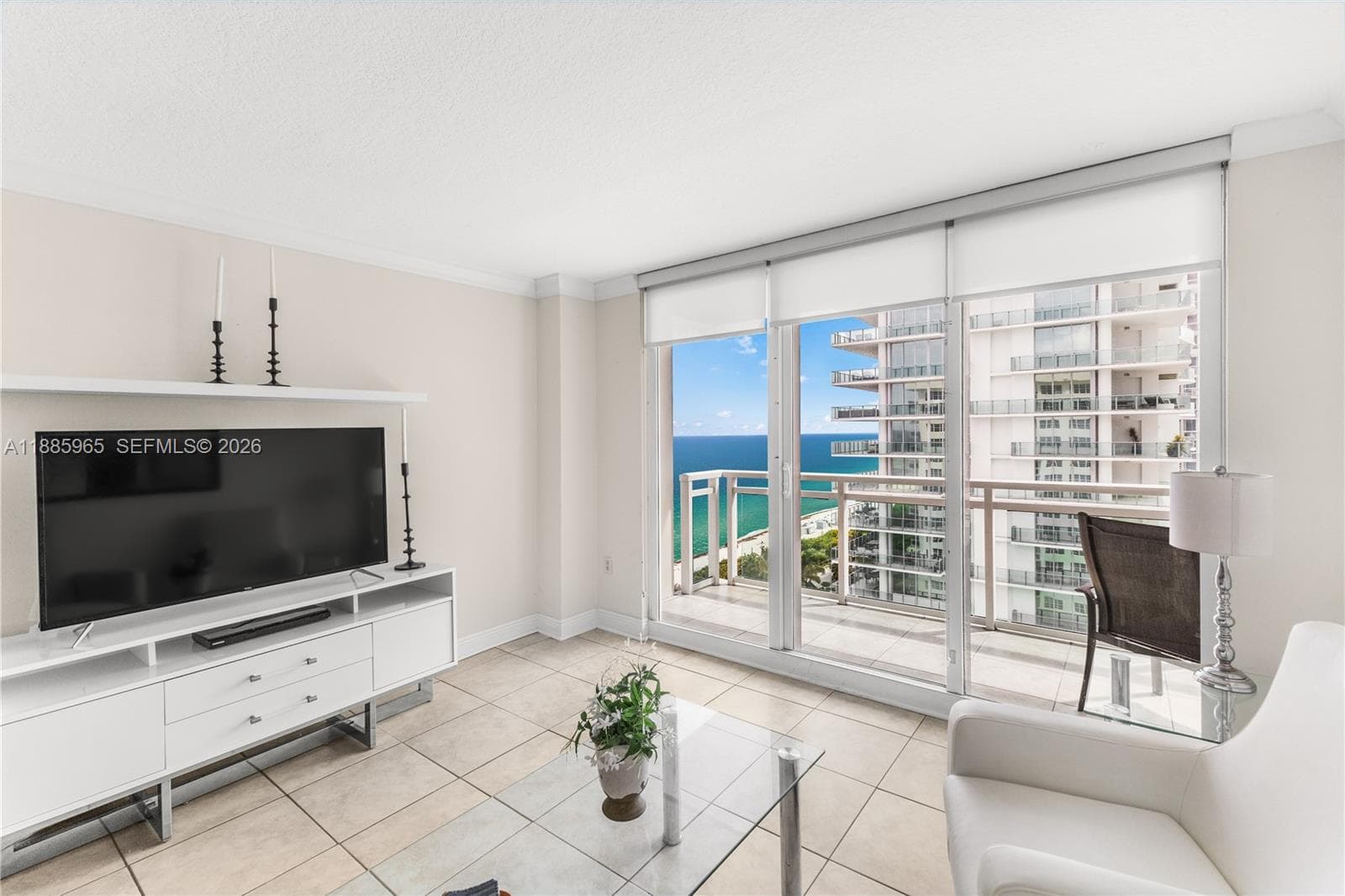 A11885965 — Miami Beach — 7