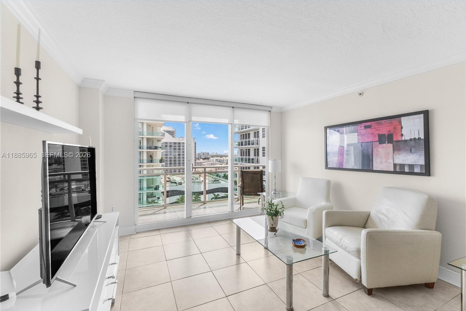 A11885965 — Miami Beach — 8