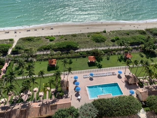 A11887001 — Miami Beach — 23