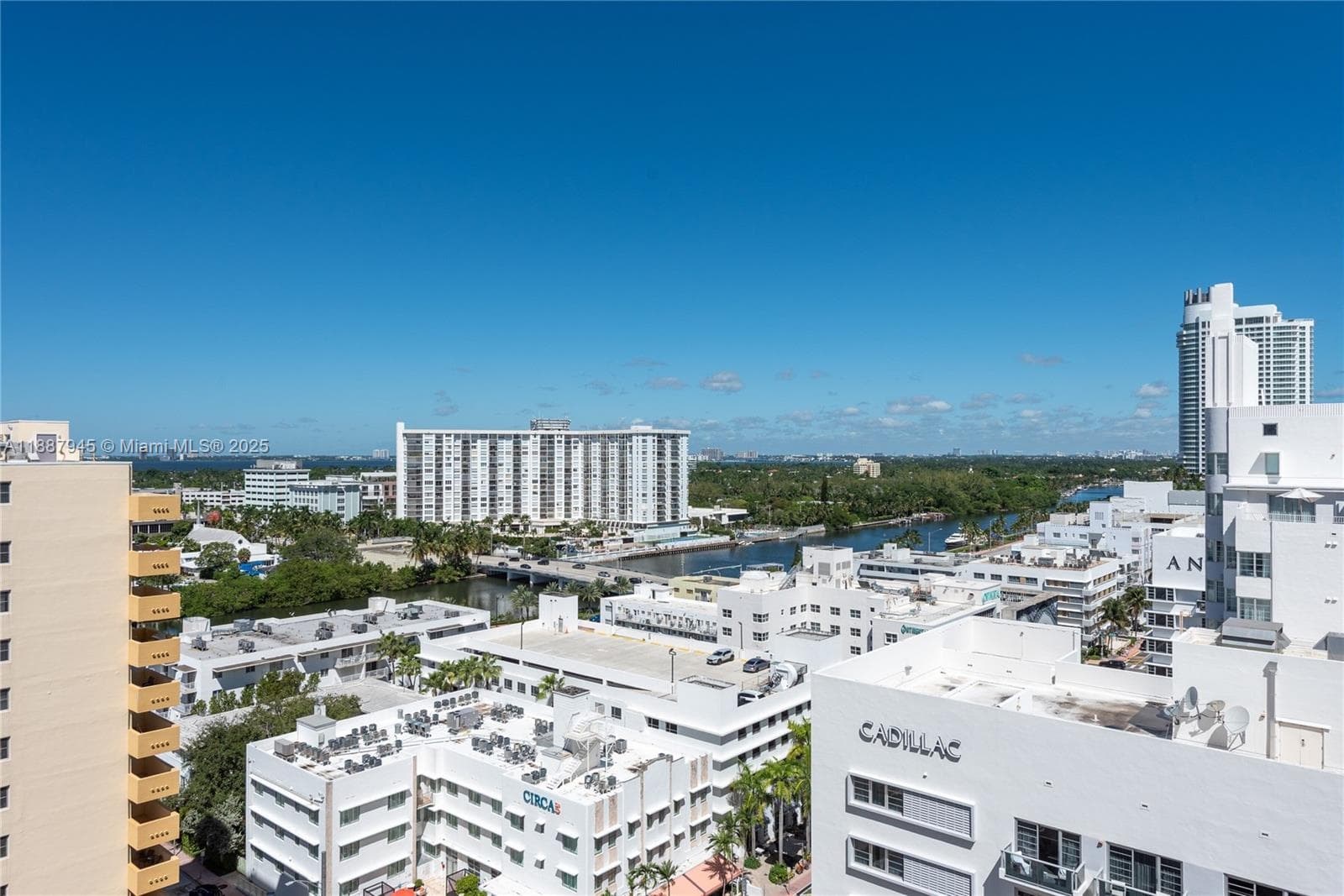 A11887945 — Miami Beach — 21