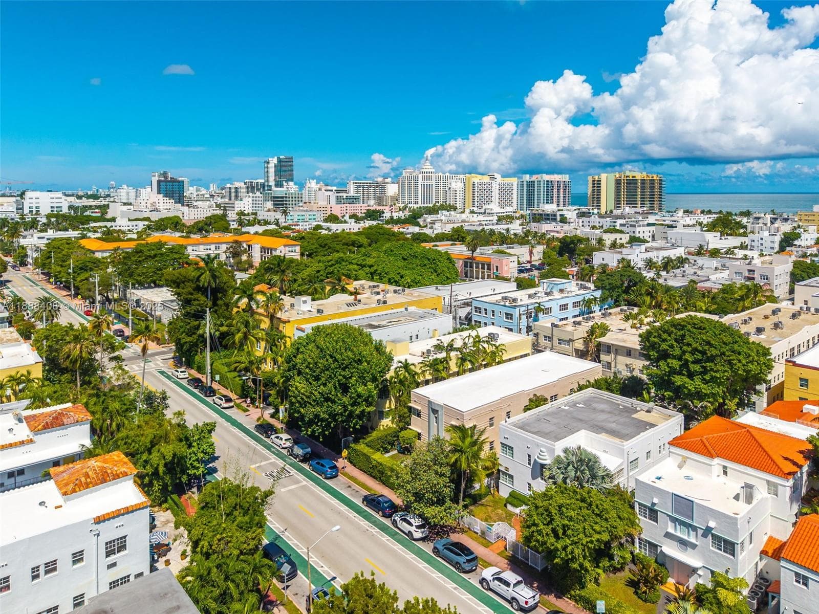 A11888408 — Miami Beach — 26