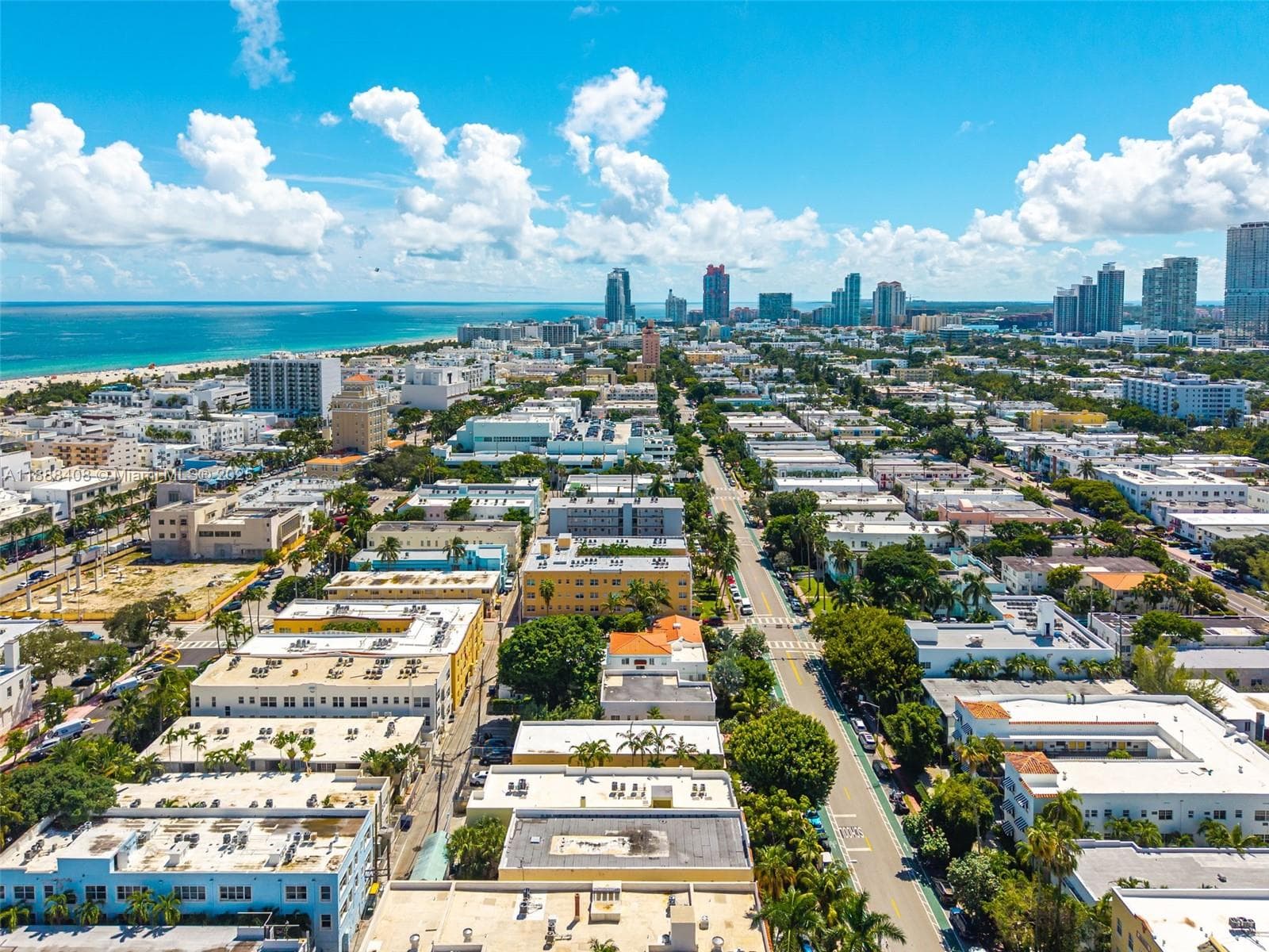 A11888408 — Miami Beach — 18