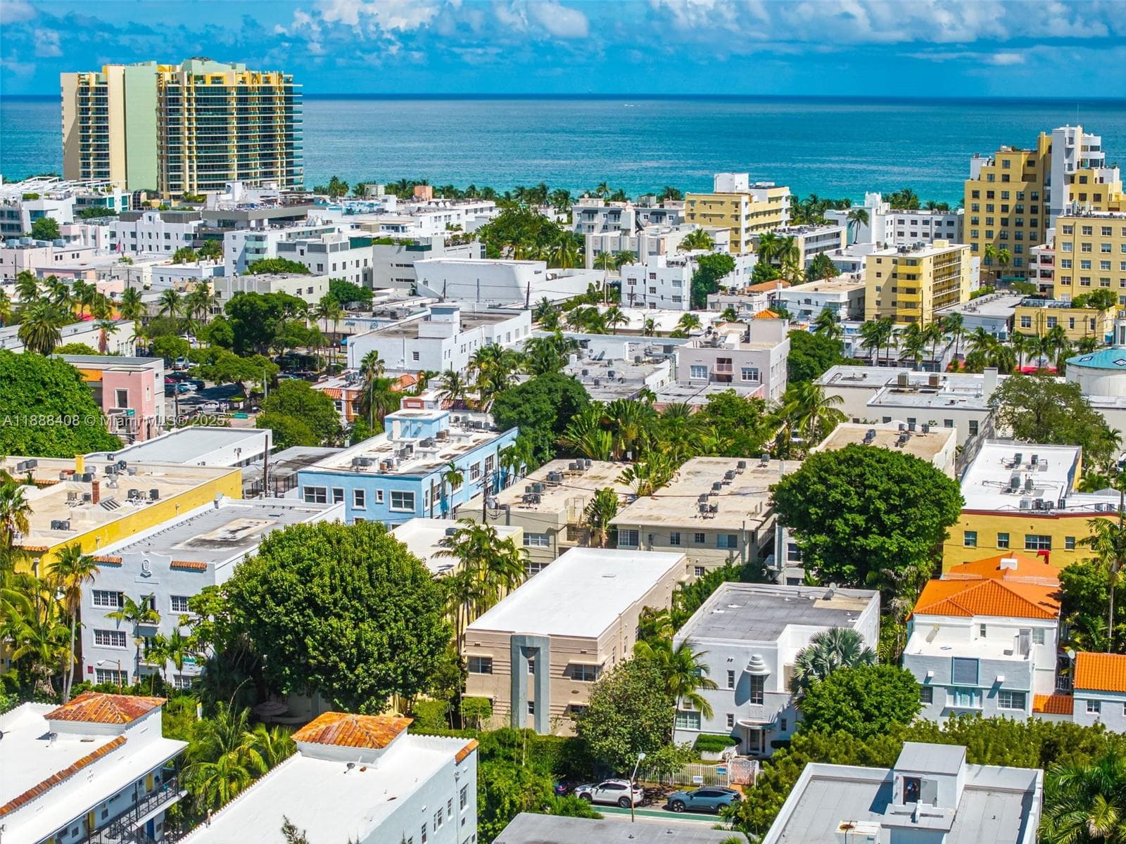 A11888408 — Miami Beach — 29