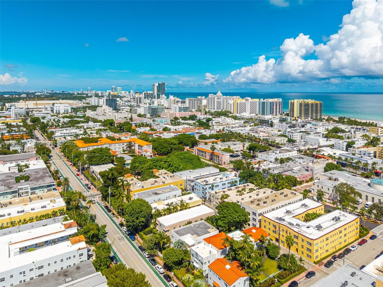 A11888408 — Miami Beach — 25