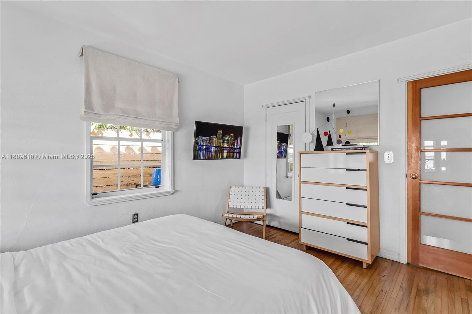 A11889610 — Miami Beach — 27