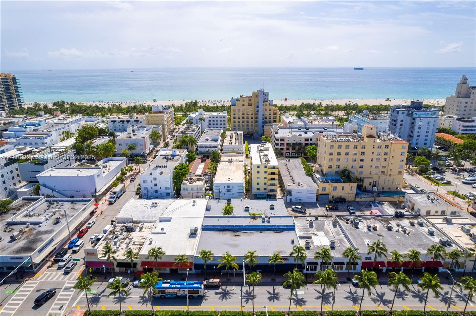 A11889927 — Miami Beach — 2
