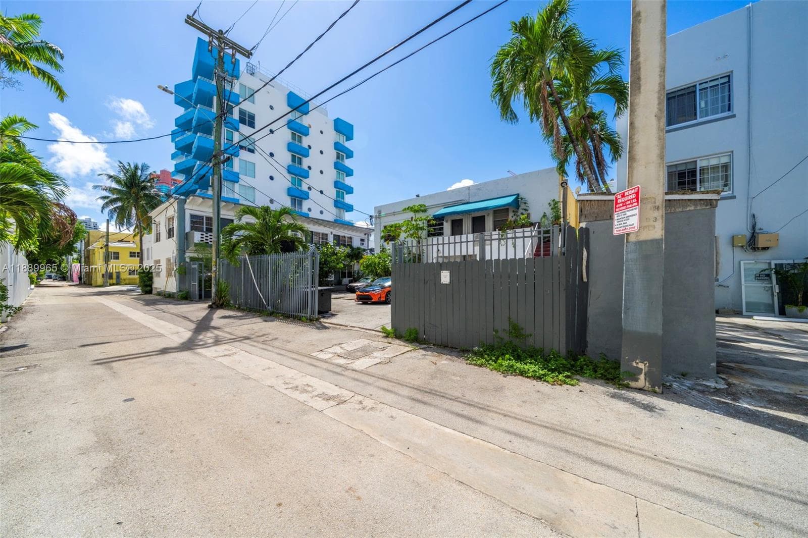 A11889965 — Miami Beach — 13