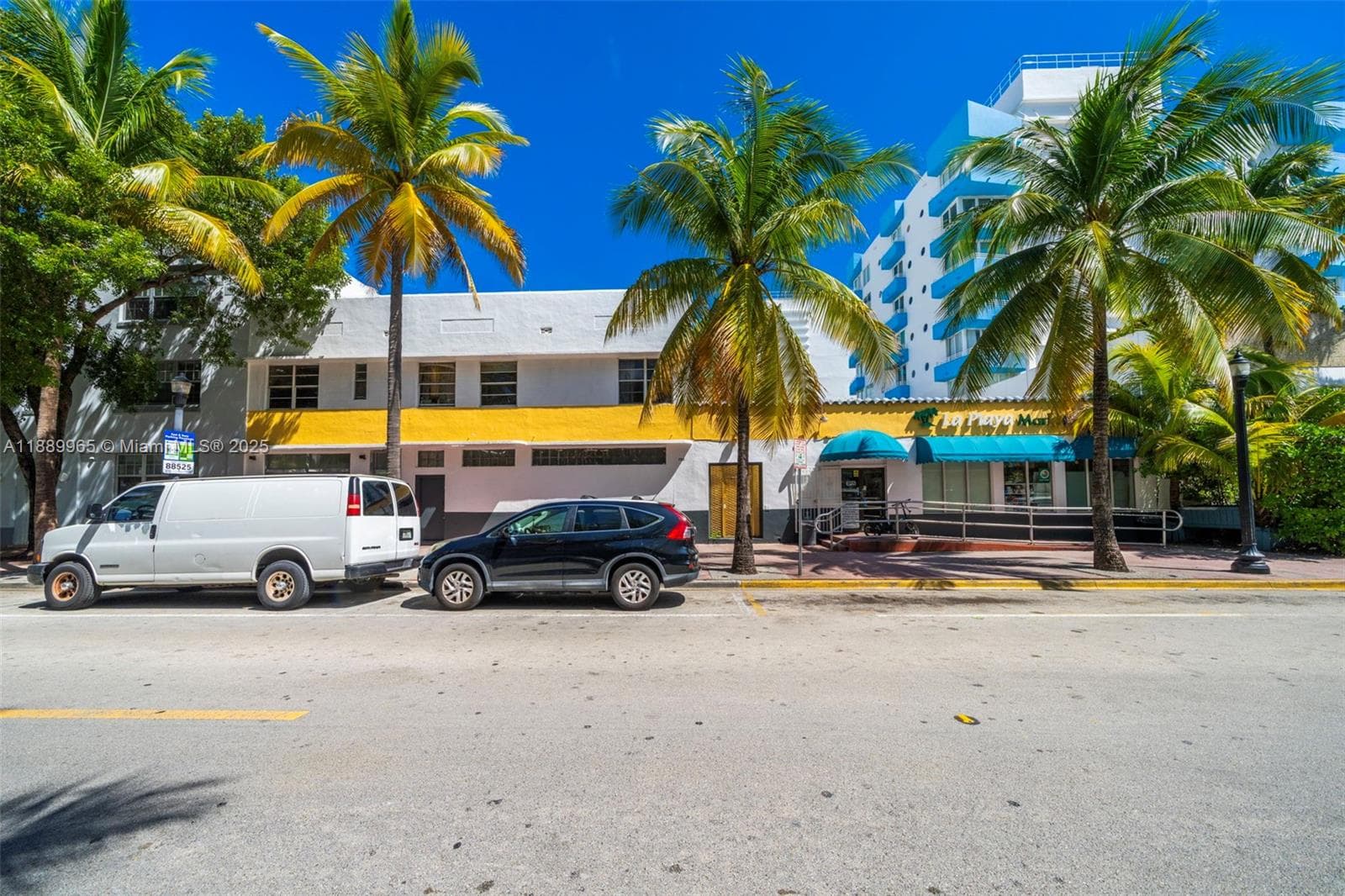 A11889965 — Miami Beach — 4
