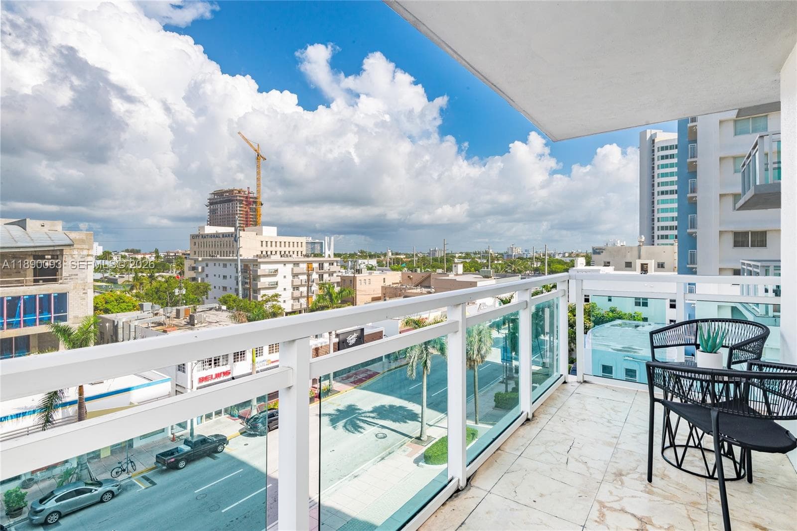 A11890093 — Miami Beach — 30