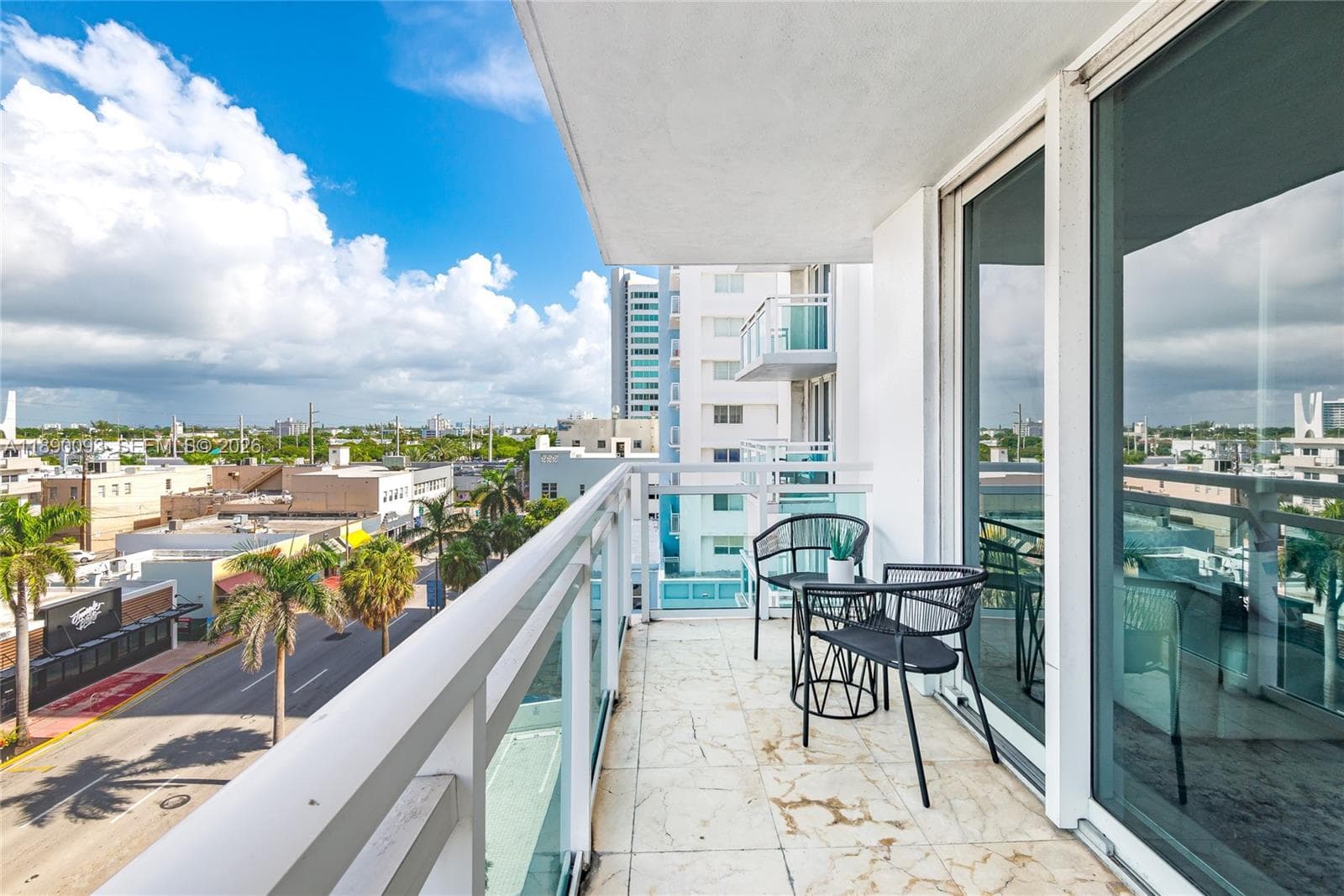 A11890093 — Miami Beach — 31