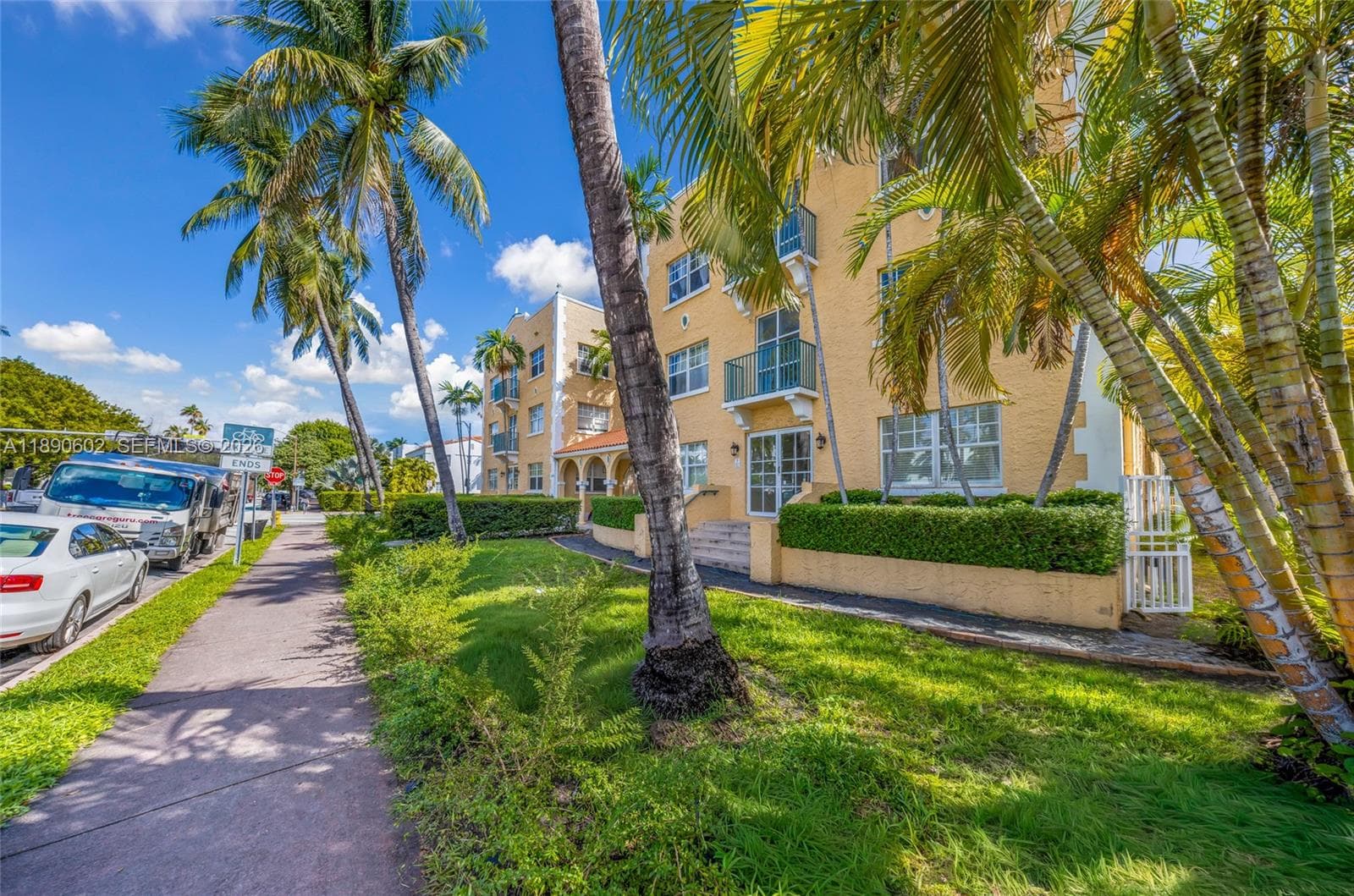 A11890602 — Miami Beach — 6