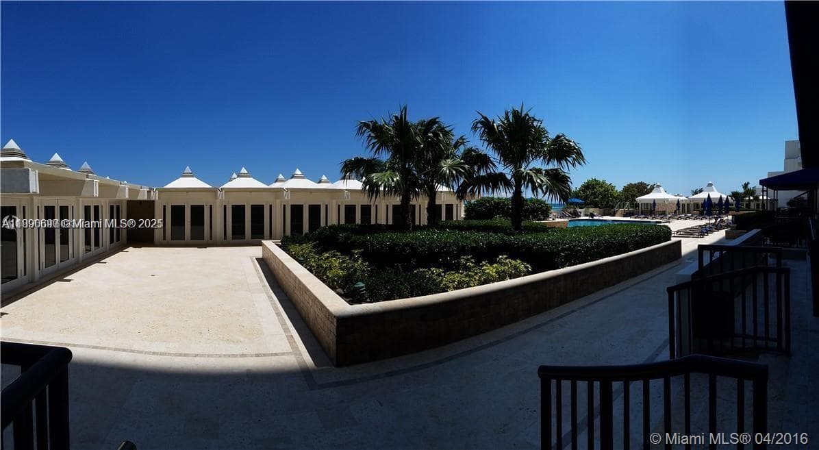 A11890690 — Miami Beach — 6