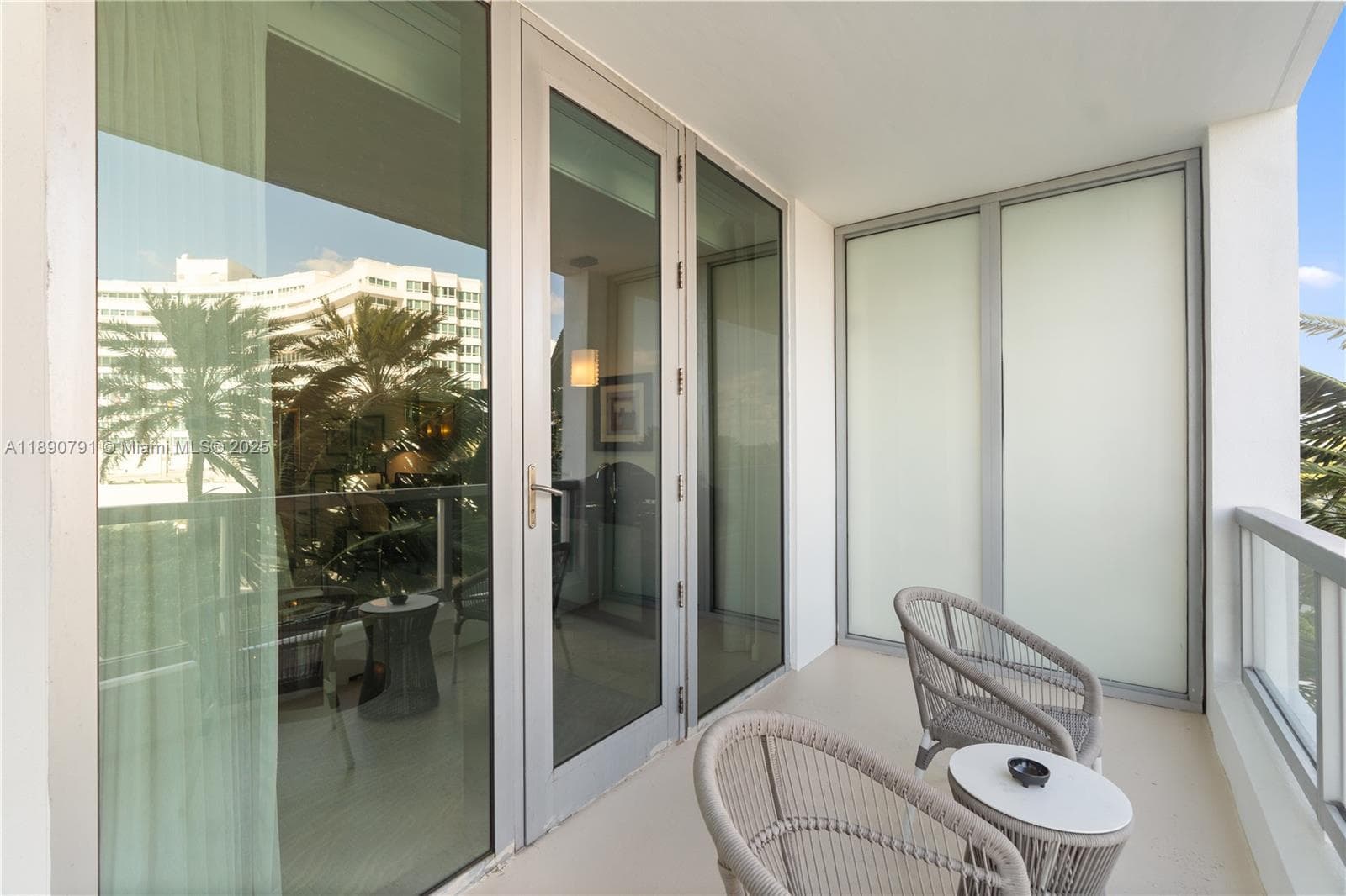 A11890791 — Miami Beach — 6