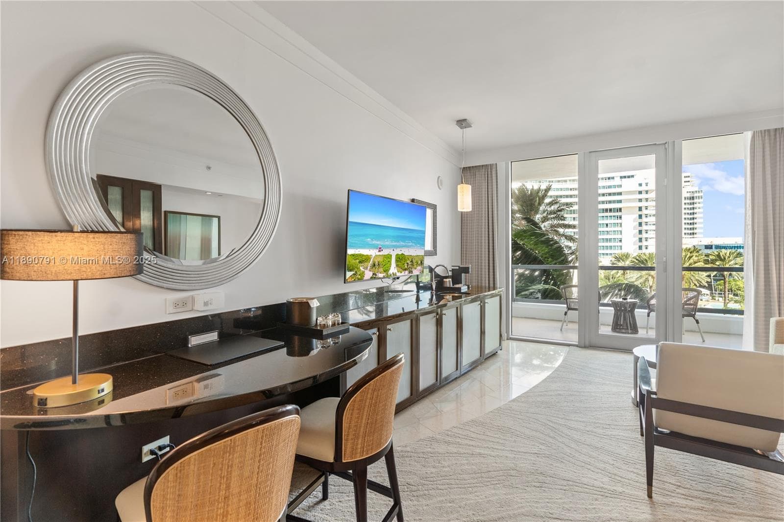 A11890791 — Miami Beach — 13