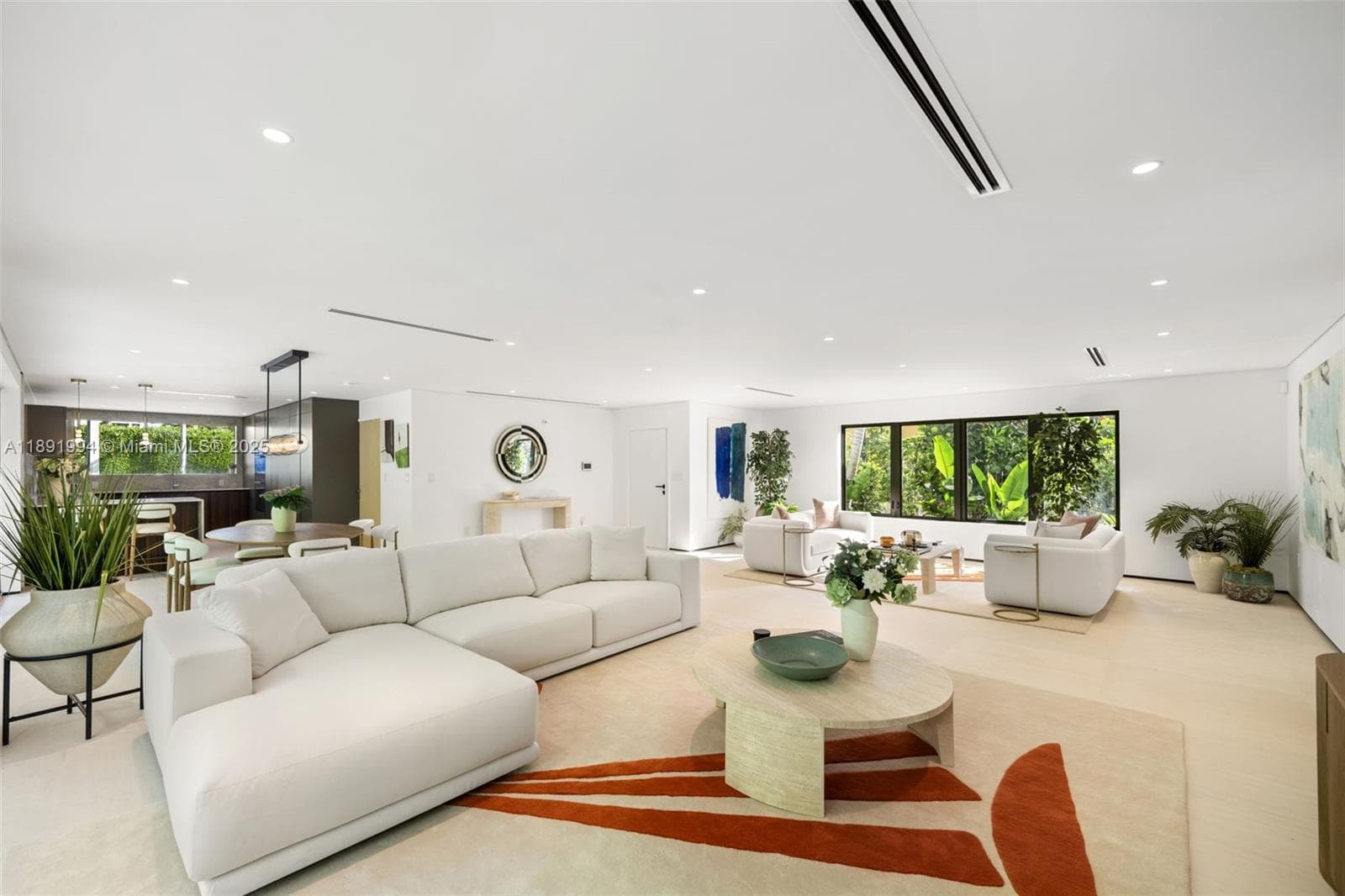 A11891994 — Miami Beach — 7