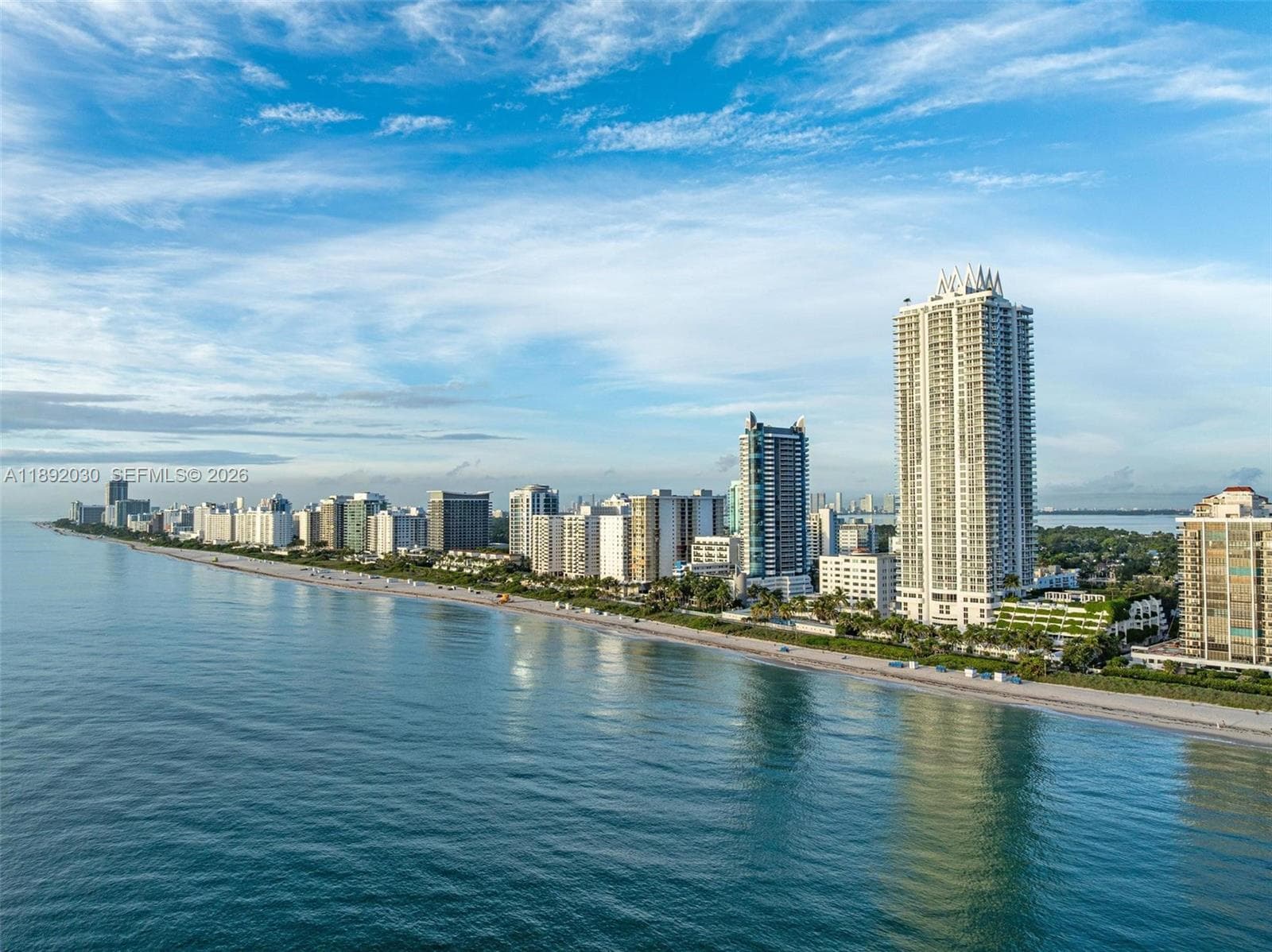 A11892030 — Miami Beach — 40