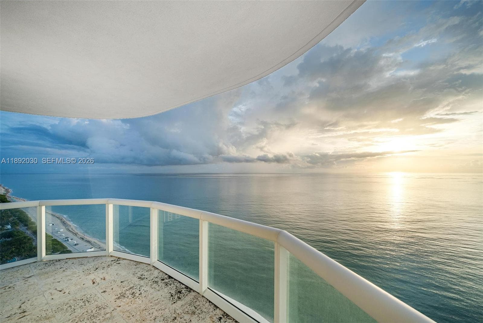 A11892030 — Miami Beach — 29