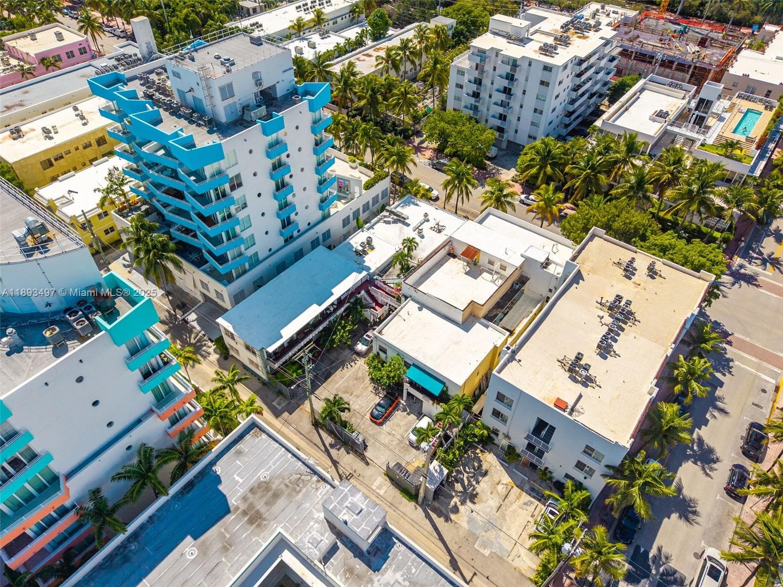 A11893497 — Miami Beach — 21